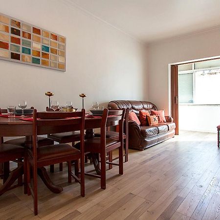 Apartamento Rato Deluxe By Homing Lisboa Exterior foto